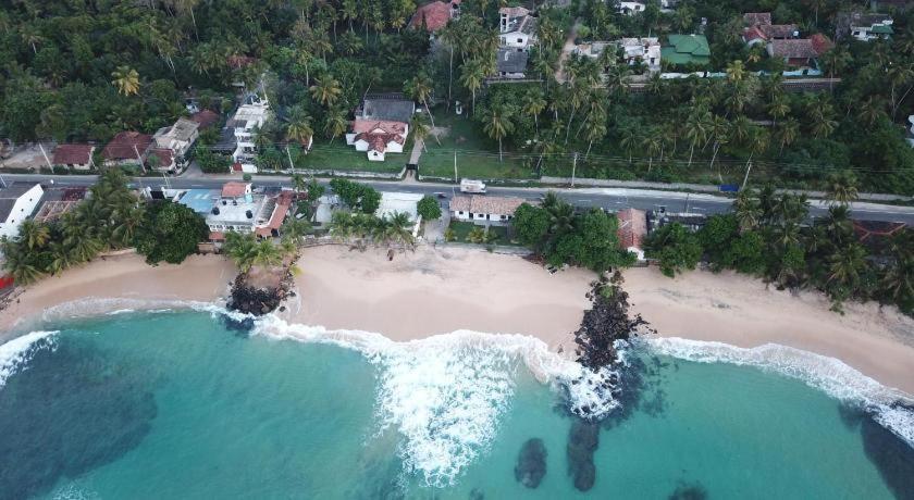 Mihiripenna Villa Sea Sun Унаватуна Экстерьер фото